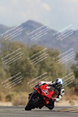 media/Oct-13-2025-Moto Forza (Mon) [[a66d839500]]/2-A Group/Session 4 Turn 7/